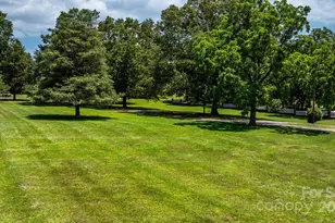 237 Shiloh Church Rd, Hickory, NC 28601 - Photo 27