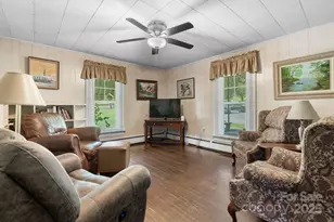 237 Shiloh Church Rd, Hickory, NC 28601 - Photo 5