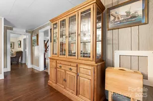 237 Shiloh Church Rd, Hickory, NC 28601 - Photo 9