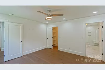 5511 Milhaven Lane, Charlotte, NC 28269 - Photo 17