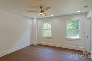 5511 Milhaven Ln, Charlotte, NC 28269 - Photo 15