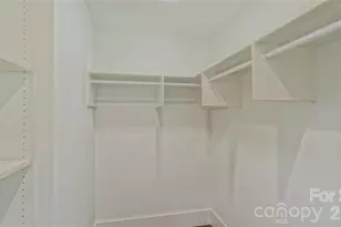 5511 Milhaven Ln, Charlotte, NC 28269 - Photo 23