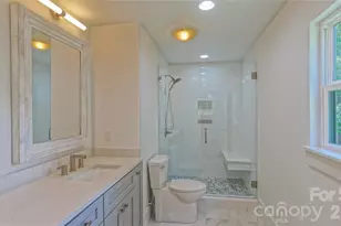 5511 Milhaven Ln, Charlotte, NC 28269 - Photo 19