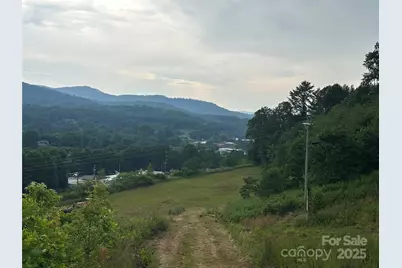 32 Hwy 19E Highway, Burnsville, NC 28714 - Photo 11