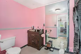 4124 Oakwood Rd, Charlotte, NC 28269 - Photo 17