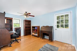 4124 Oakwood Rd, Charlotte, NC 28269 - Photo 15