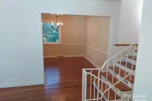 3813 Selwyn Ave, Charlotte, NC 28209 - Photo 5