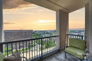 222 S Caldwell St, Charlotte, NC 28202 - Photo 21