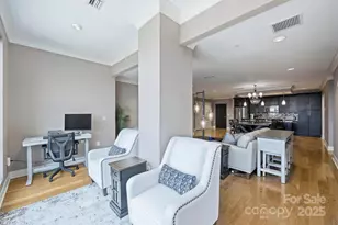 222 S Caldwell St, Charlotte, NC 28202 - Photo 19