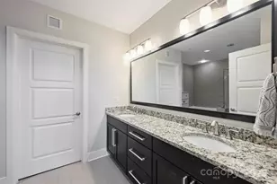 222 S Caldwell St, Charlotte, NC 28202 - Photo 25