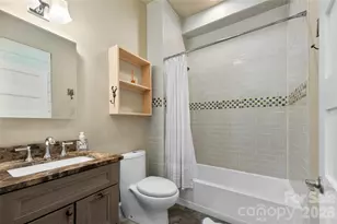195 Jordan St, Hendersonville, NC 28739 - Photo 27