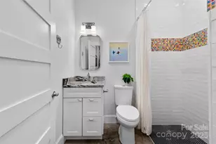 195 Jordan St, Hendersonville, NC 28739 - Photo 17