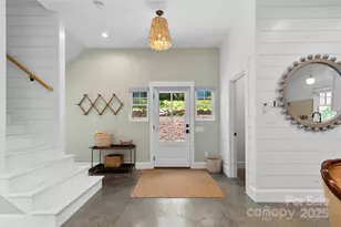 195 Jordan St, Hendersonville, NC 28739 - Photo 5