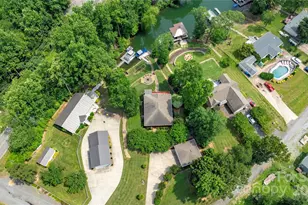 4478 Lake Dr, Sherrills Ford, NC 28673 - Photo 9