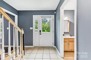 22 31st Ave Ct NE, Hickory, NC 28601 - Photo 3