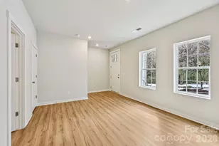 11017 Warfield Ave, Huntersville, NC 28078 - Photo 5