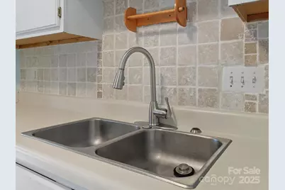 1061 Sardis Cove Drive, Charlotte, NC 28270 - Photo 17