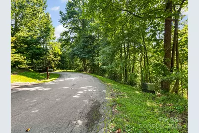 9999 Stone Valley Way #21 Ph 1, Hendersonville, NC 28792 - Photo 15