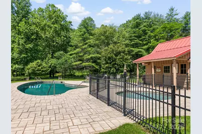 9999 Stone Valley Way #21 Ph 1, Hendersonville, NC 28792 - Photo 7