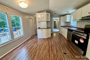 4832 Gideon Dr, Lincolnton, NC 28092 - Photo 3