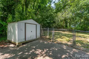 20 Spring Dr, Asheville, NC 28806 - Photo 23