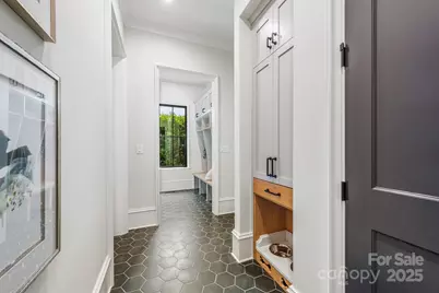 4021 Ridgecrest Avenue, Charlotte, NC 28211 - Photo 11