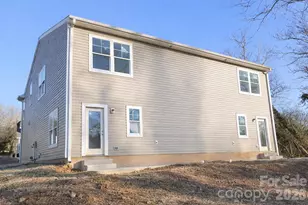126 E Bell St, Statesville, NC 28677 - Photo 23