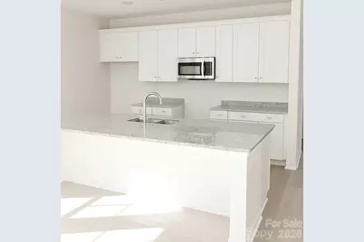 126 E Bell Street, Statesville, NC 28677 - Photo 5