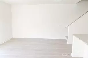 126 E Bell St, Statesville, NC 28677 - Photo 3