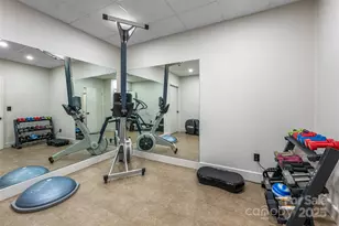 33 Deerhaven Ln, Asheville, NC 28803 - Photo 37