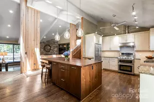 33 Deerhaven Ln, Asheville, NC 28803 - Photo 5