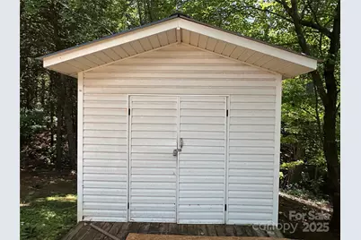 111 Deerfield Drive, New London, NC 28127 - Photo 23