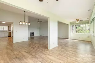 140 Bent Tree Dr, Hendersonville, NC 28739 - Photo 11