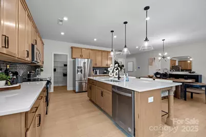 2903 Herringbone Road, Charlotte, NC 28208 - Photo 5