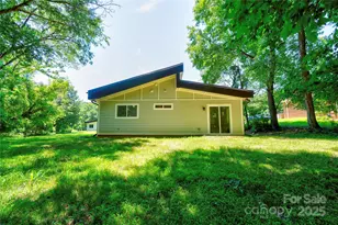 900 Linney Ln, Shelby, NC 28152 - Photo 5