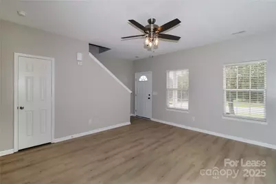 915 Harbour View Cove NE, Kannapolis, NC 28083 - Photo 5
