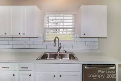915 Harbour View Cove NE, Kannapolis, NC 28083 - Photo 15