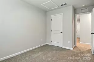 1525 39th Ave Loop NE, Hickory, NC 28601 - Photo 23