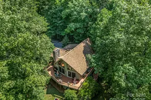 126 Sleeping Bear Ln, Lake Lure, NC 28746 - Photo 5