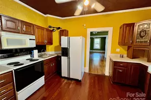 40 Brownwood Ave, Asheville, NC 28806 - Photo 9