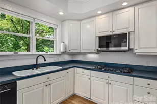 44 Ardoyne Rd, Asheville, NC 28804 - Photo 15