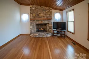 3837 Berry Rd, Hildebran, NC 28637 - Photo 5