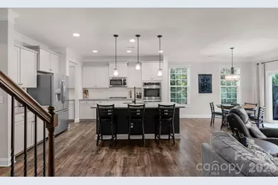 236 Robinwood Lane, Lake Wylie, SC 29710 - Photo 9
