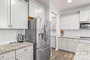 236 Robinwood Ln, Lake Wylie, SC 29710 - Photo 13