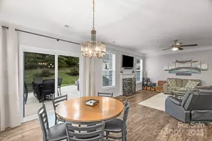 236 Robinwood Ln, Lake Wylie, SC 29710 - Photo 21