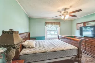 103 W Texas Ave, Bessemer City, NC 28016 - Photo 25