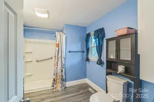 103 W Texas Ave, Bessemer City, NC 28016 - Photo 15