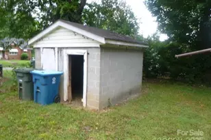 326 S Caldwell St, Salisbury, NC 28144 - Photo 11