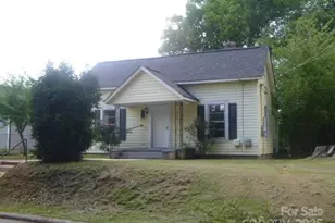 326 S Caldwell St, Salisbury, NC 28144 - Photo 5