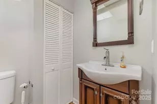 7215 Connan Ln, Charlotte, NC 28226 - Photo 29